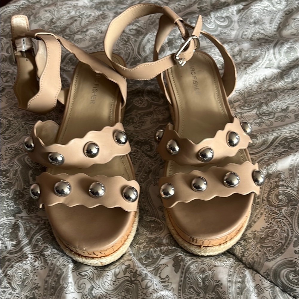 Mark Fisher size 7 1/2 women’s wedge sandals